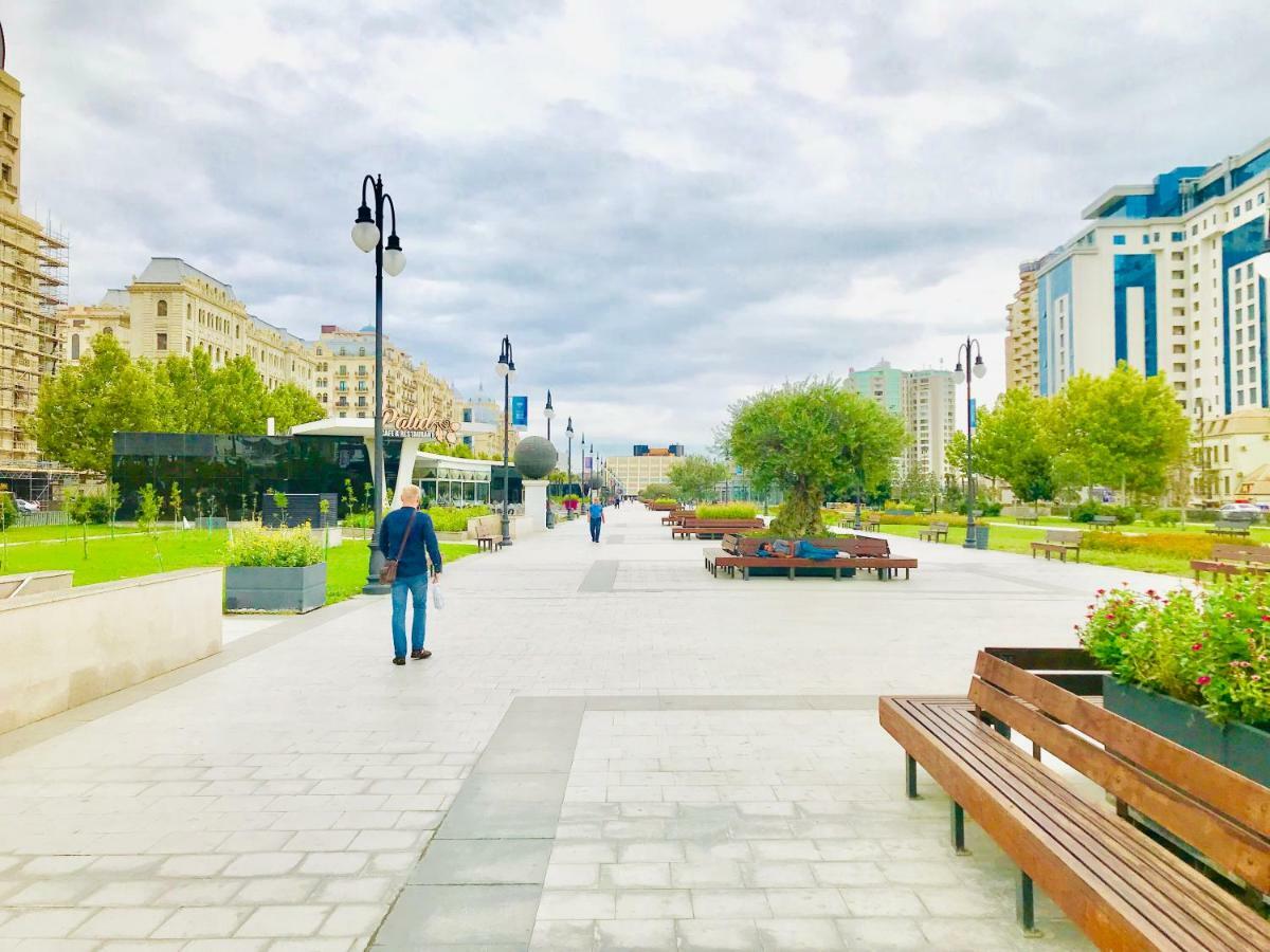 The Punjab Residency Hostel Baku Bagian luar foto